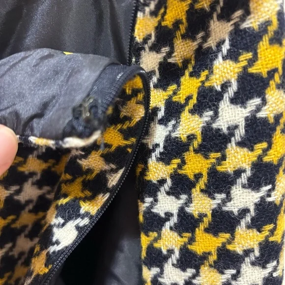 Boden 100% Wool British Tweed Faye Kilt Skirt Navy White Yellow Houndstooth| 14L - Picture 7 of 12